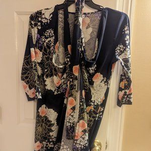 LulaRoe Michelle Wrap Dress Size Medium Navy with Flower Pattern